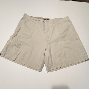 Eddie Bauer Women's Sz 18 Beige Cargo Shorts Style 0114 Classic Hiking Sport